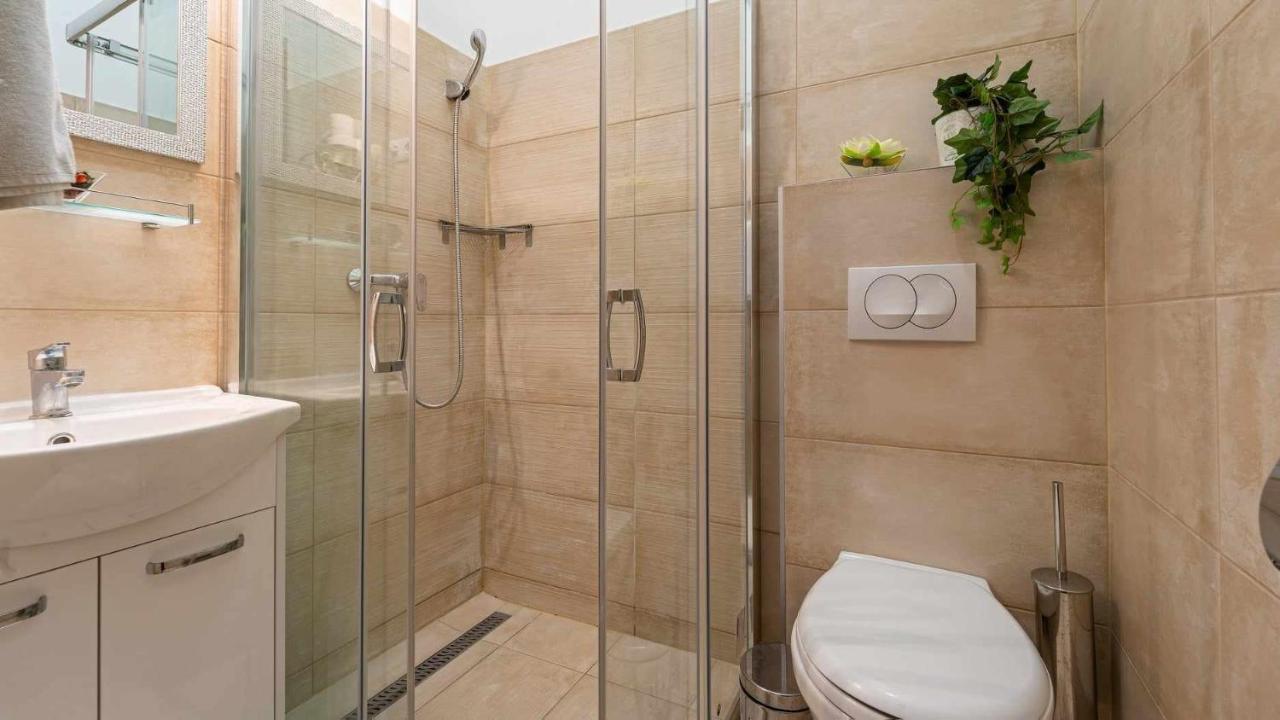 Klauzal 14 Hotel Budapest Bagian luar foto
